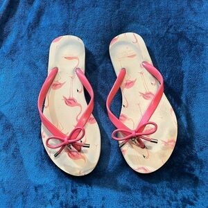 Kate Spade flip flops! Pink/ coral color! Size 7/8 large!